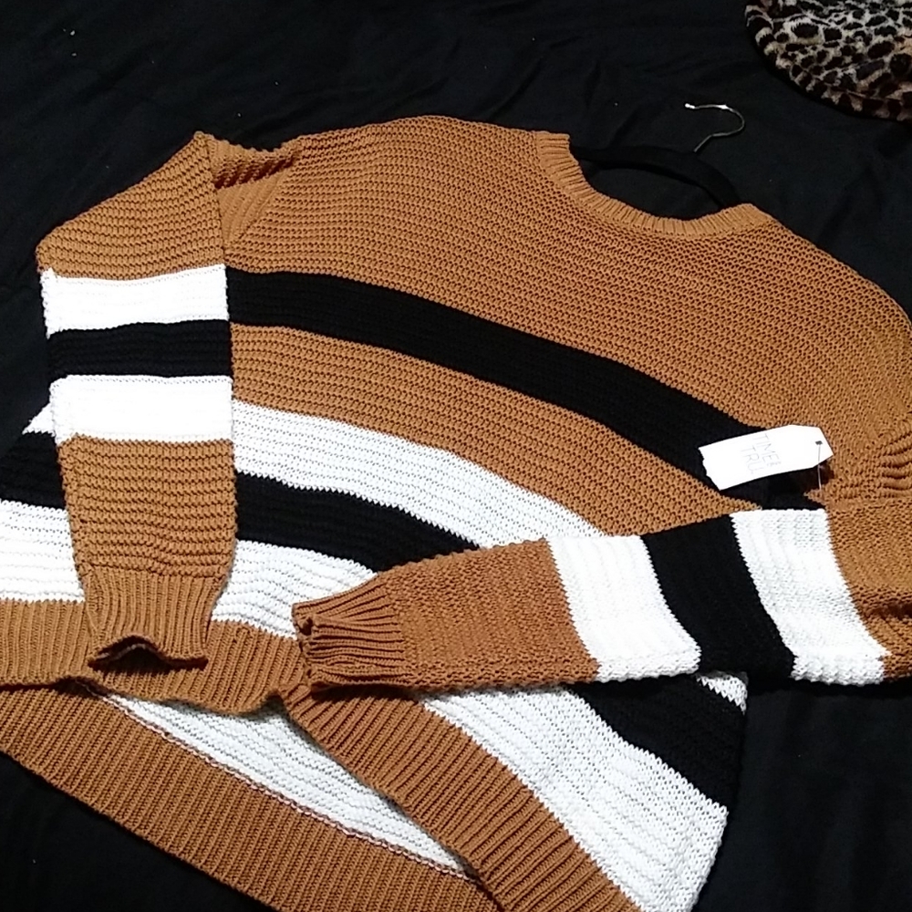 Time& Tru Woman's sweater